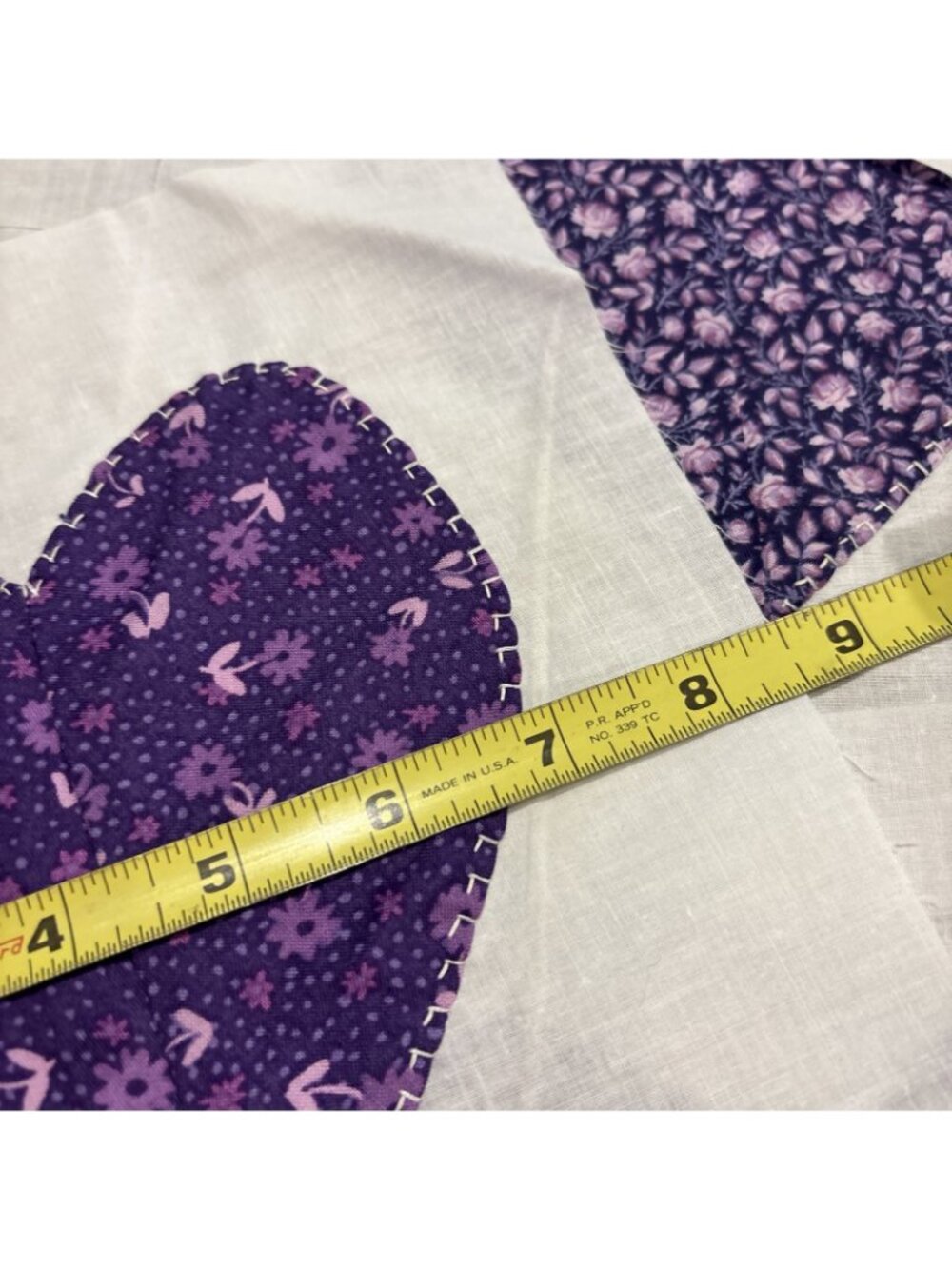 SET OF 26 HEARTS HAND APPLIQUÉD QUILTING BLOCKS 8 INCH + 20 Smalls Purple White - Picture 5 of 9